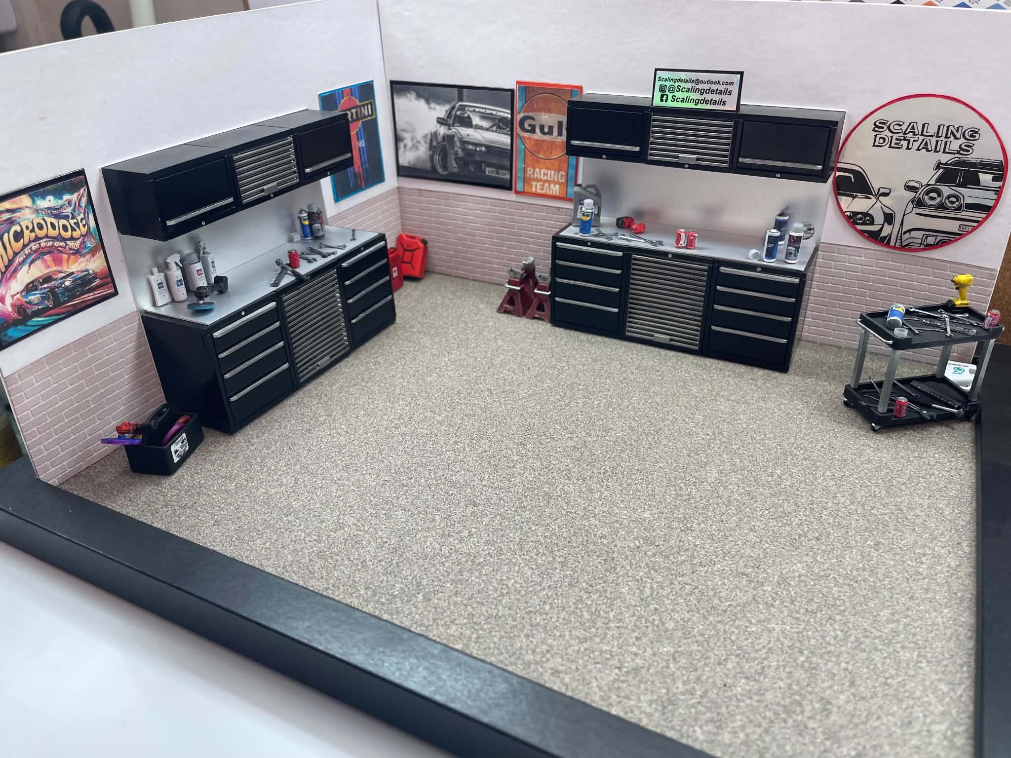 Diorama