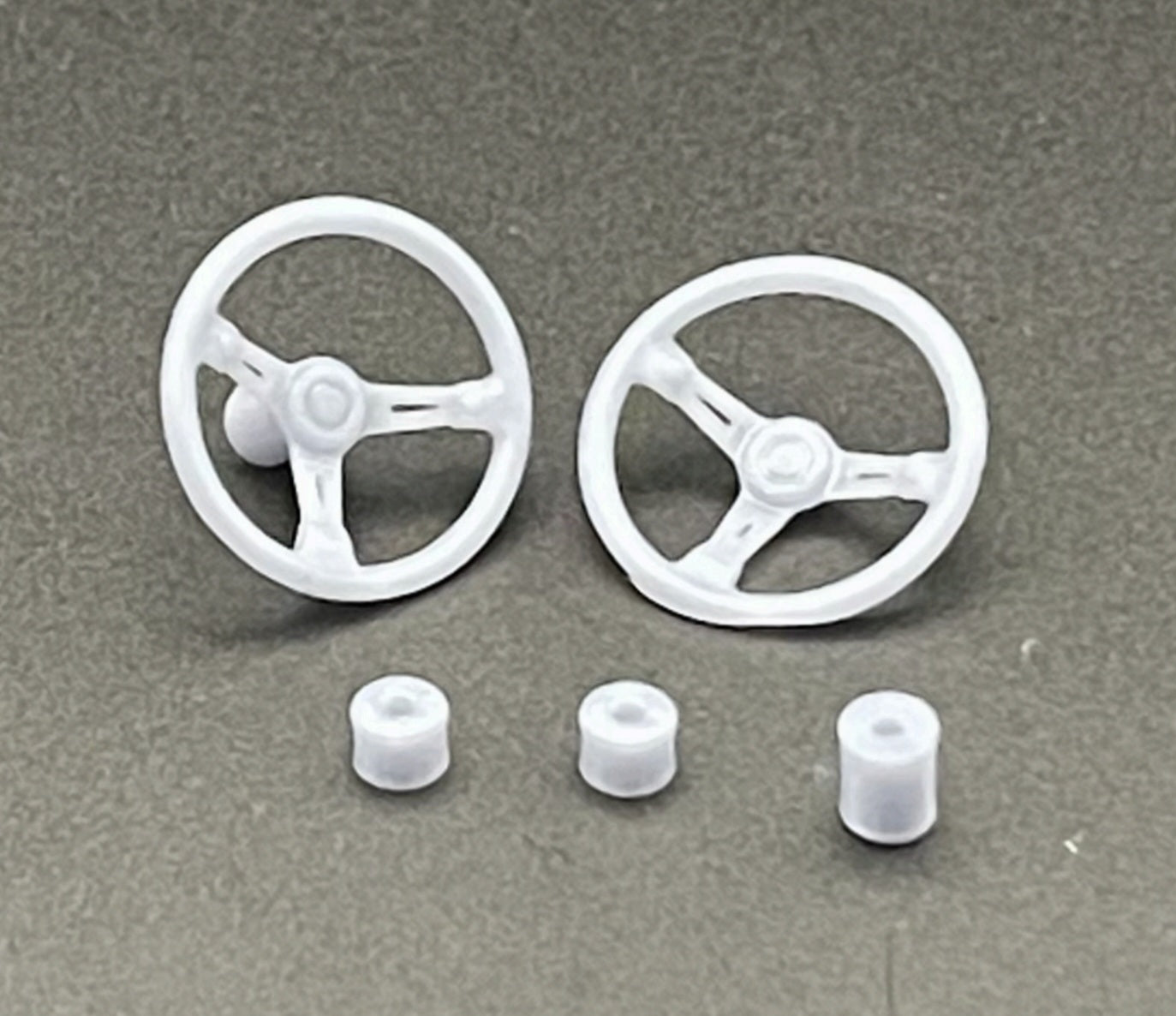 Momo Style Steering Wheel